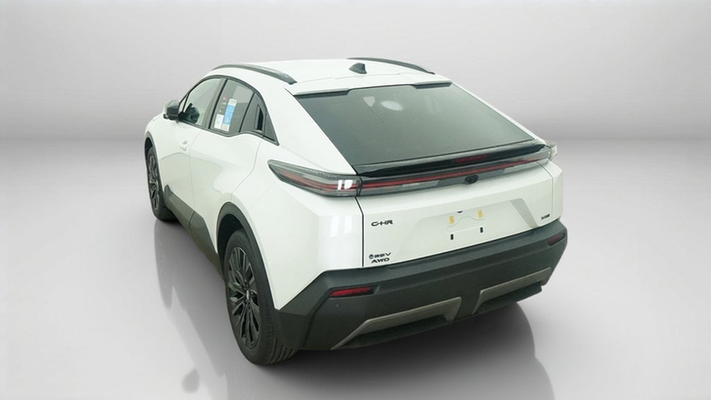 2027 Toyota C-HR XSE