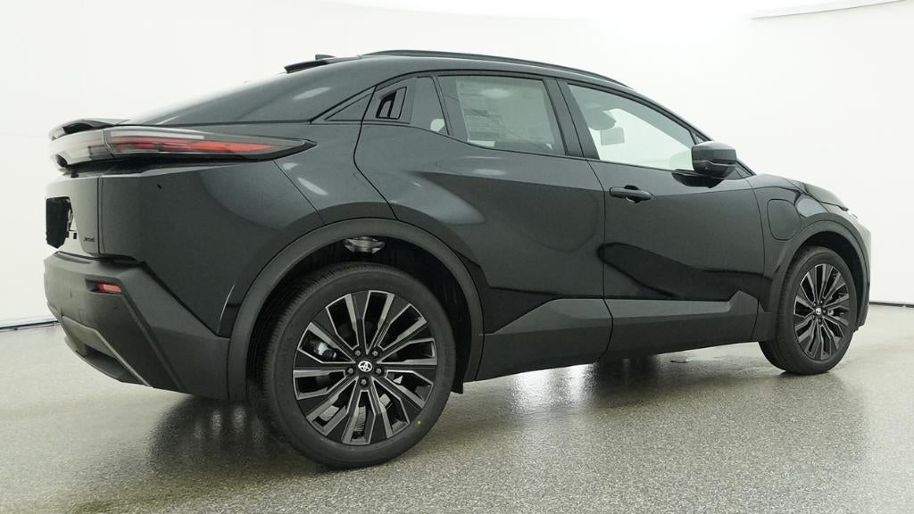 2026 Toyota C-HR XSE