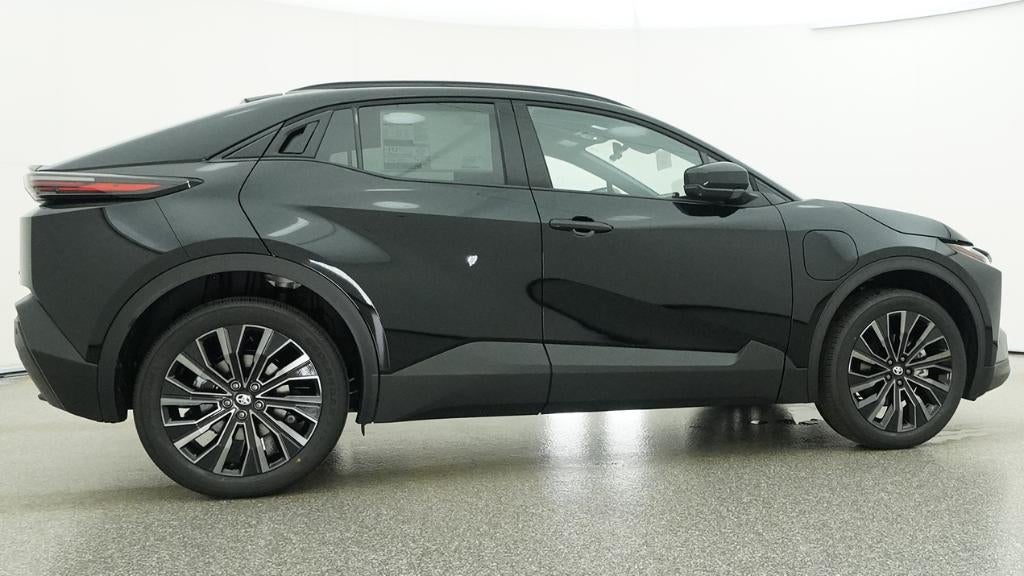 2026 Toyota C-HR XSE