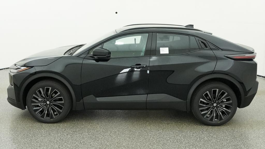 2026 Toyota C-HR XSE