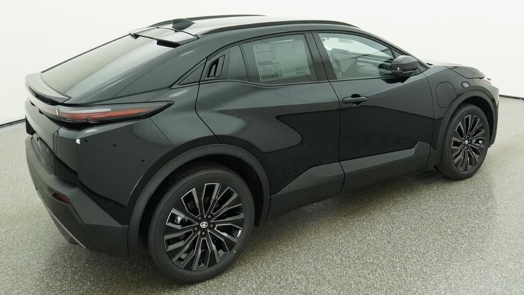 2026 Toyota C-HR XSE