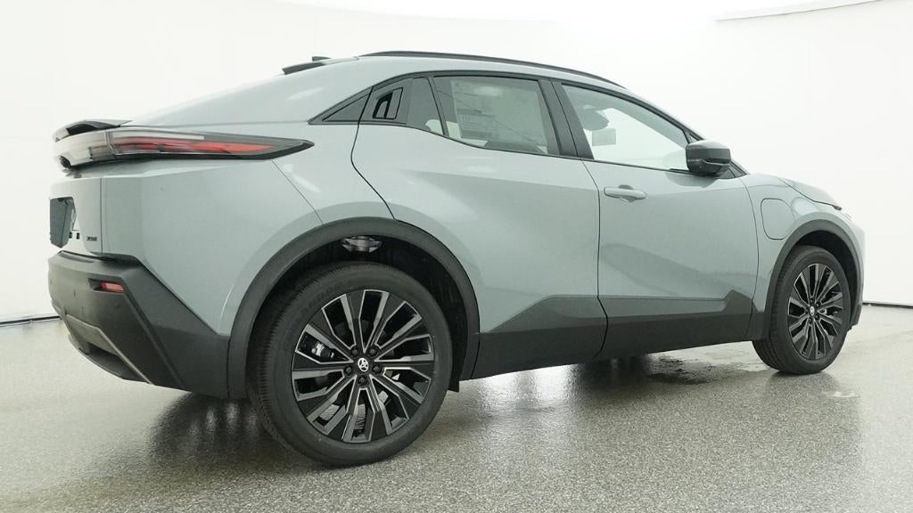 2026 Toyota C-HR XSE