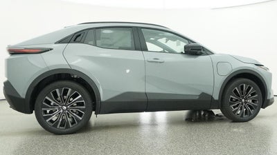 2026 Toyota C-HR XSE