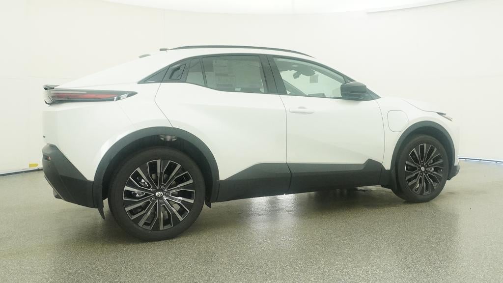 2026 Toyota C-HR XSE
