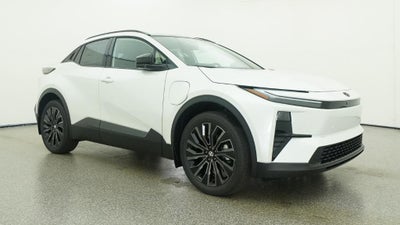 2026 Toyota C-HR XSE