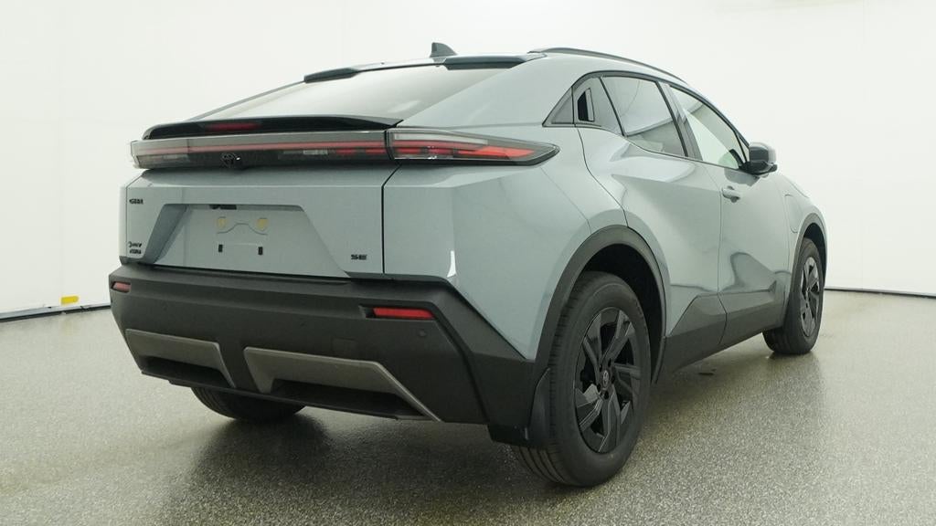 2026 Toyota C-HR SE