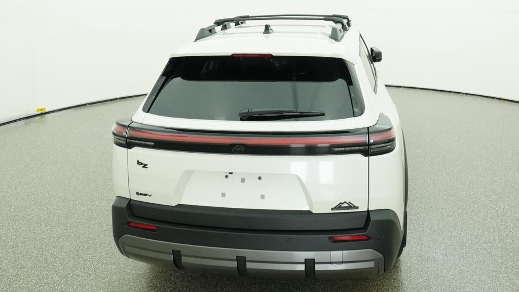 2026 Toyota bZ Woodland AWD (Natl)