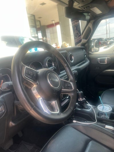 2022 Jeep Gladiator Overland
