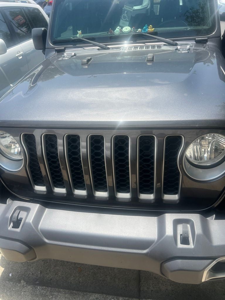 2022 Jeep Gladiator Overland