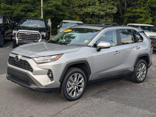 2023 Toyota RAV4 XLE Premium