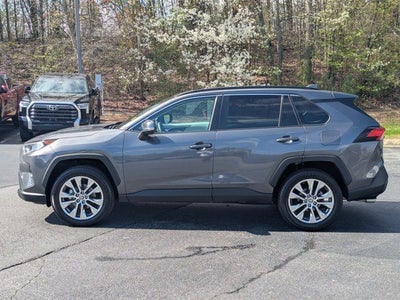 2021 Toyota RAV4 XLE Premium