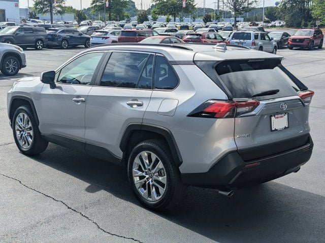 2022 Toyota RAV4 XLE Premium