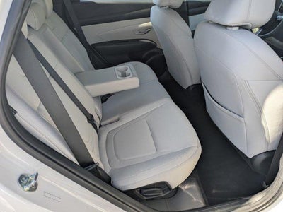 2025 Hyundai Tucson SE