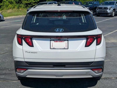 2025 Hyundai Tucson SE