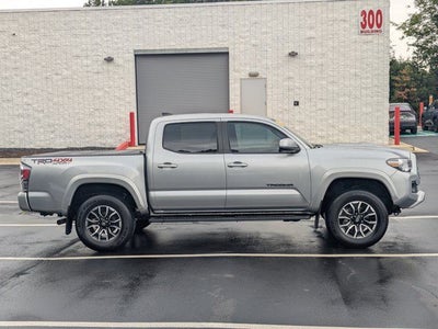 2023 Toyota Tacoma TRD Sport V6