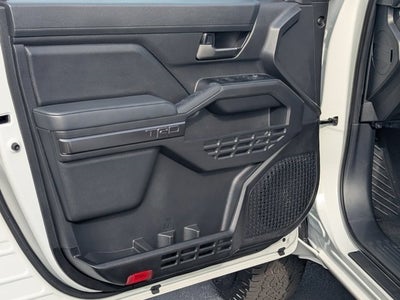 2025 Toyota Tacoma TRD Off-Road