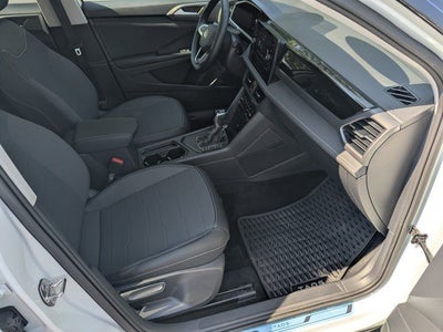 2025 Volkswagen Taos 1.5T SE Black