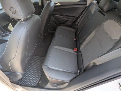 2025 Volkswagen Taos 1.5T SE Black