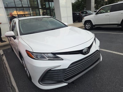 2022 Toyota Camry LE