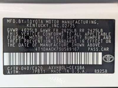 2025 Toyota Camry SE