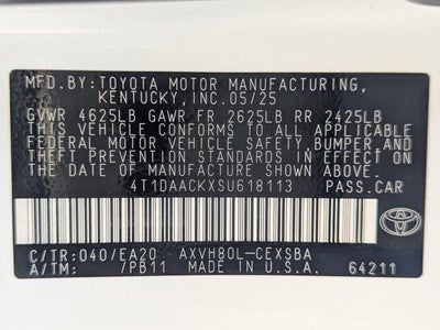 2025 Toyota Camry SE