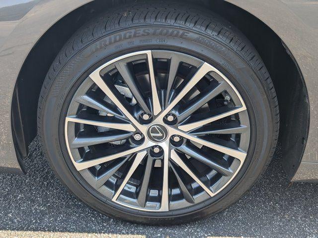 2025 Lexus ES 350