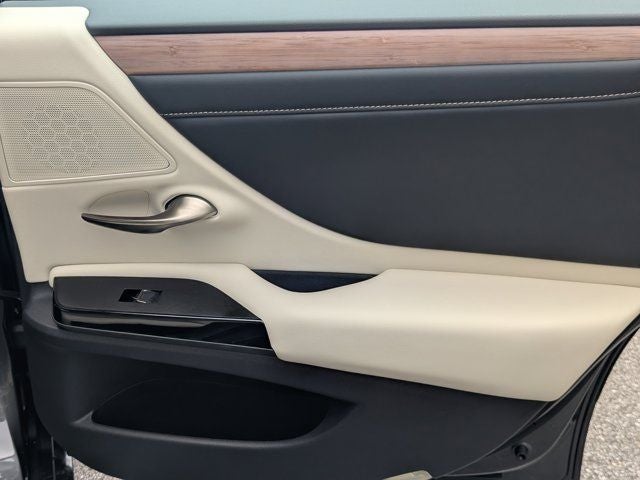 2025 Lexus ES 350