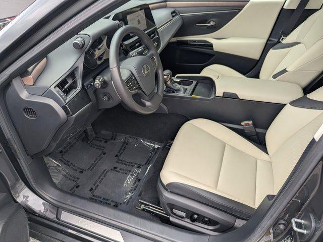 2025 Lexus ES 350