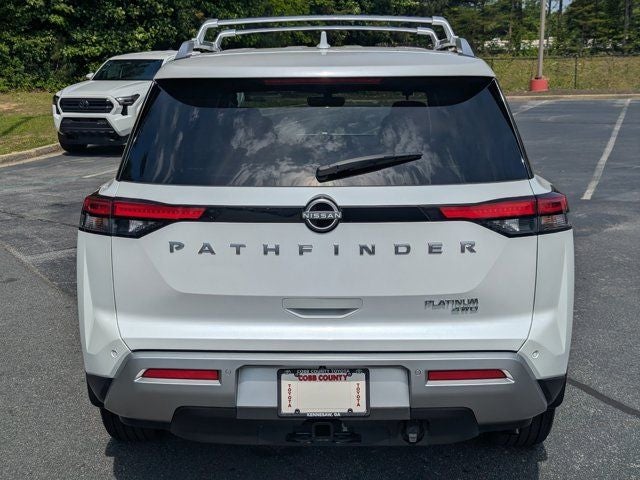 2025 Nissan Pathfinder Platinum