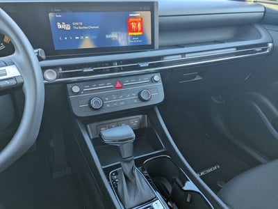 2025 Hyundai Tucson SE