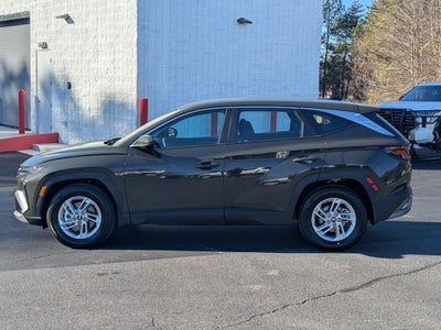 2025 Hyundai Tucson SE