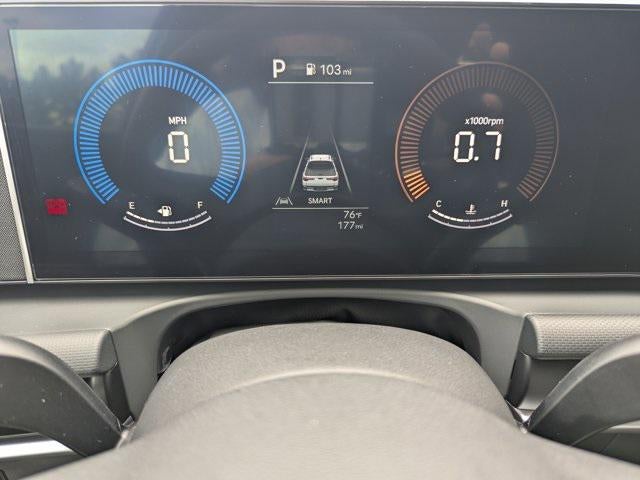 2025 Hyundai Santa Cruz SE