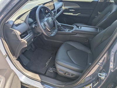2024 Toyota Grand Highlander Hybrid XLE