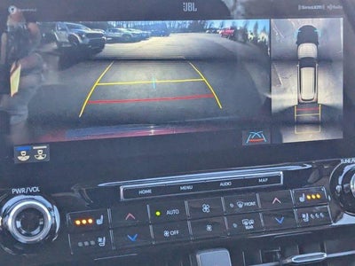 2022 Toyota Highlander Hybrid Platinum