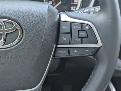 2023 Toyota Highlander XLE