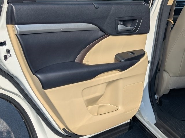 2016 Toyota Highlander XLE V6