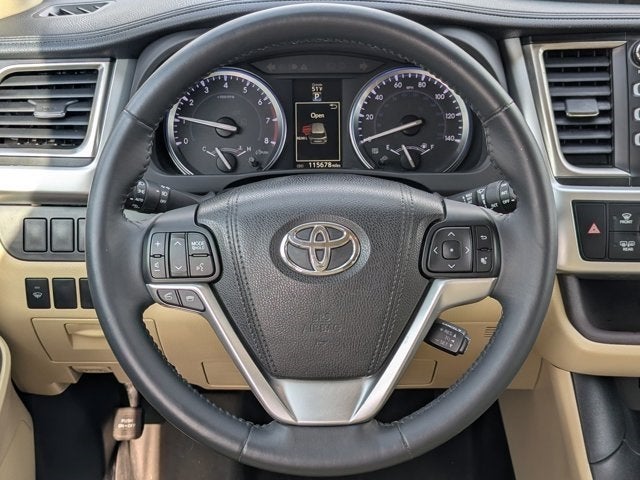 2016 Toyota Highlander XLE V6