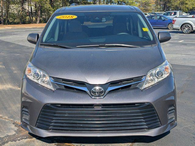 2018 Toyota Sienna LE 7 Passenger