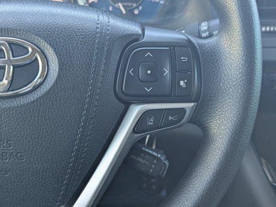 2018 Toyota Sienna LE 7 Passenger