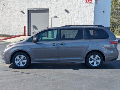 2018 Toyota Sienna LE 7 Passenger