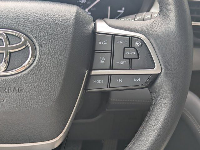 2024 Toyota Sienna XLE 7 Passenger
