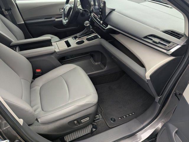 2024 Toyota Sienna XLE 7 Passenger