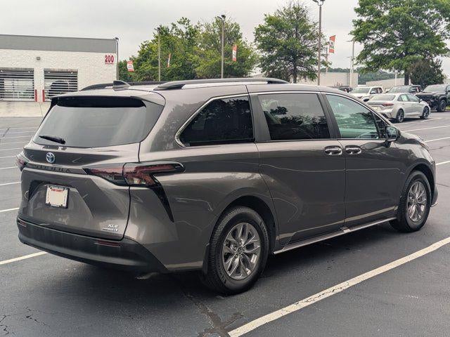 2024 Toyota Sienna XLE 7 Passenger