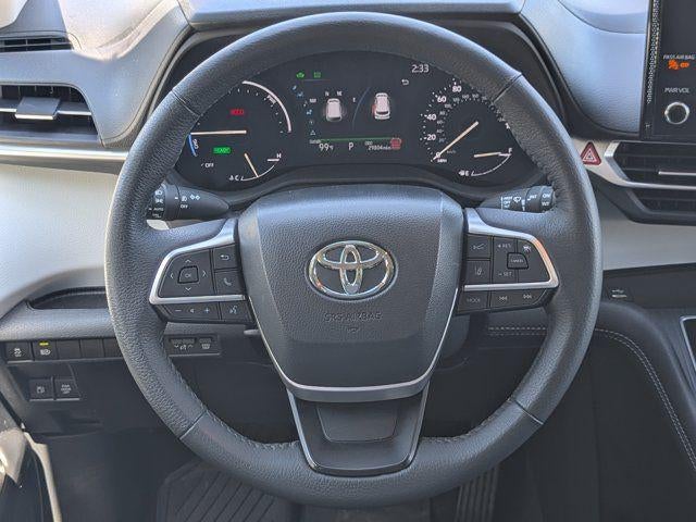 2025 Toyota Sienna XLE 8 Passenger