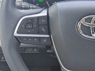2026 Toyota Sienna XLE 8 Passenger