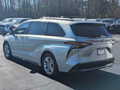 2021 Toyota Sienna Limited 7 Passenger