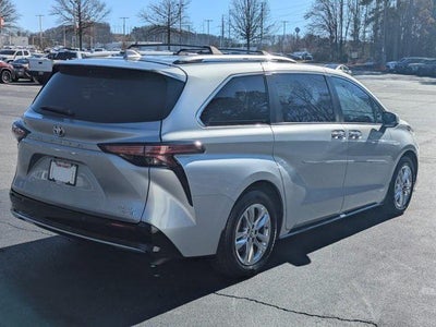 2021 Toyota Sienna Limited 7 Passenger
