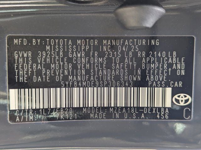 2025 Toyota Corolla LE