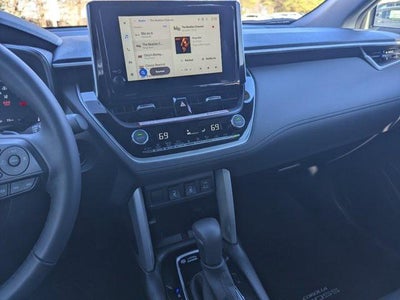 2025 Toyota Corolla Cross Hybrid XSE