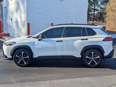 2025 Toyota Corolla Cross Hybrid XSE